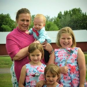 Meet your Posher, Pam